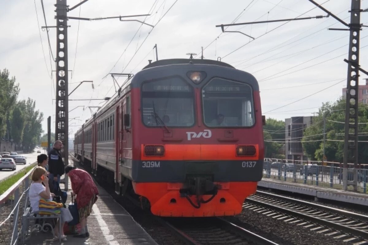    Дополнительные электрички в День народного единства свяжут Ростов и Азов