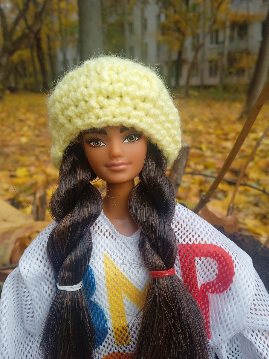 Джема в новом берете. Фото автора.