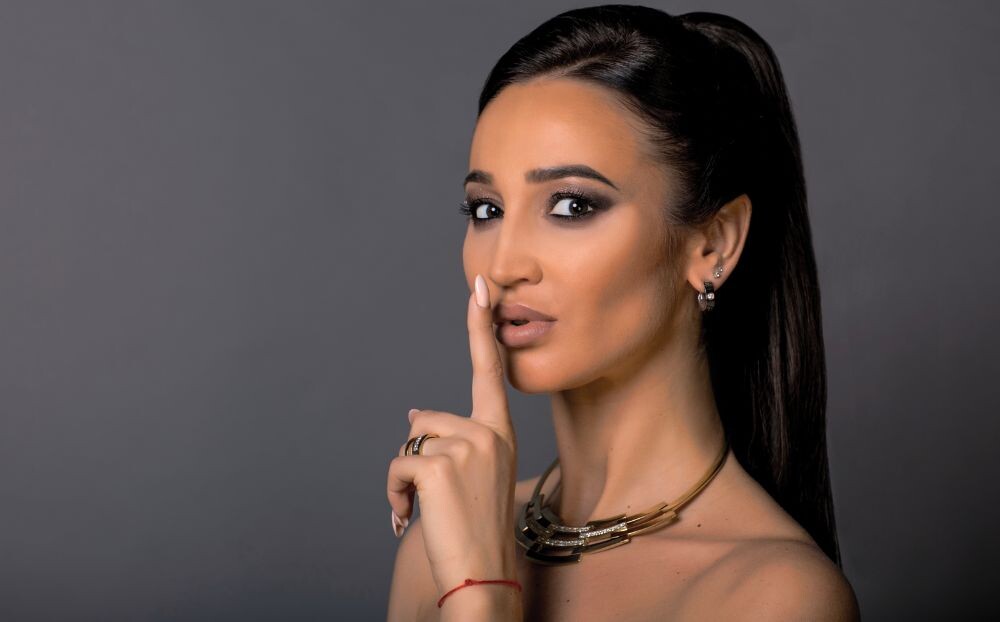 Бузовой не нравится рассказывать о пережитых трудностях, она не любит, когда её начинают жалеть