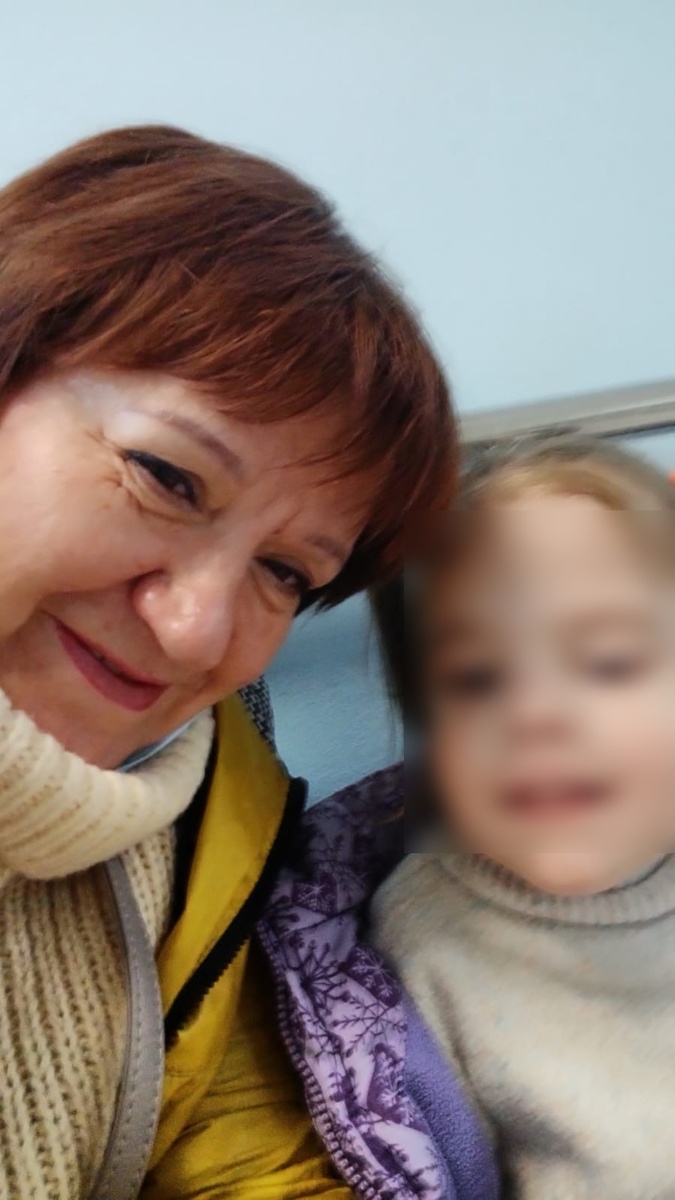 Няня и один из "больничных детей"