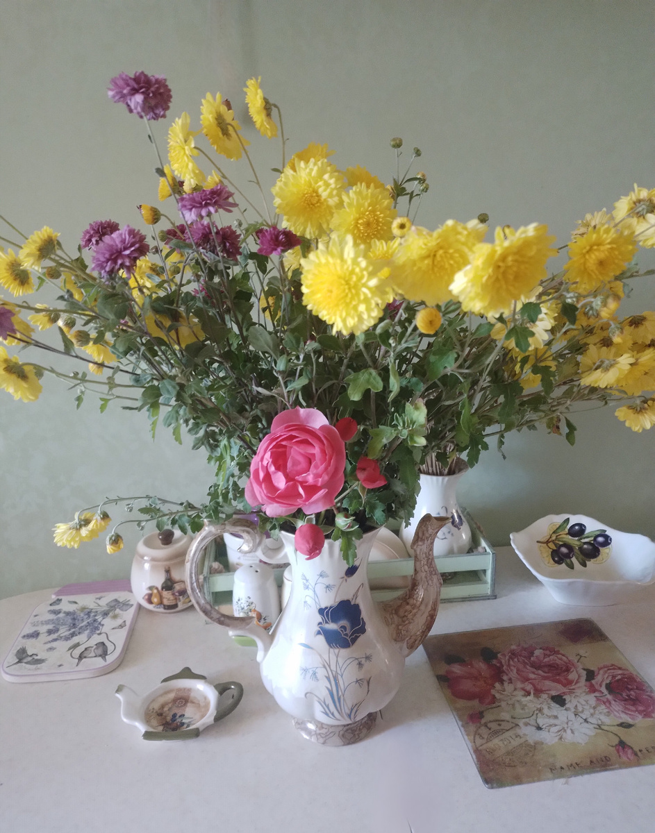 Последний в этом году дачный букет.