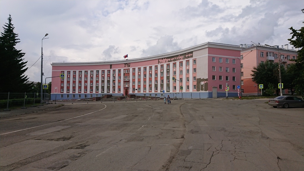 scale_1200