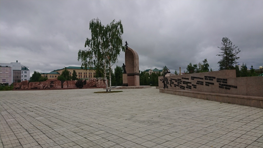  Из предыстории: В 2021 году я узнал о проводимых за Полярным кругом (летом :-) мотослётах «Мотополярник»и захотелось посетить данное мероприятие.-18