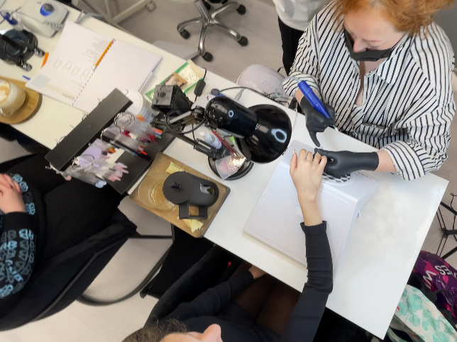 Процесс повышения квалификации в салоне MARUSYA