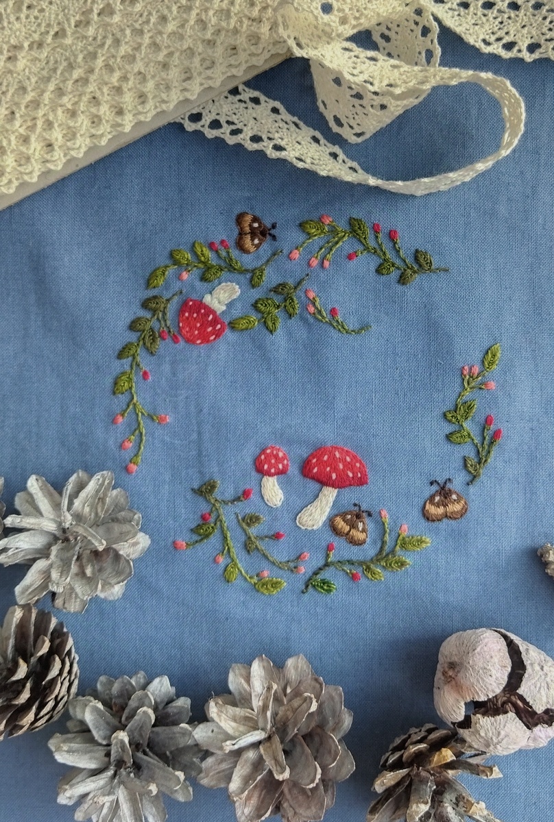 Центральной фигурой этой вышивки будет заяц.