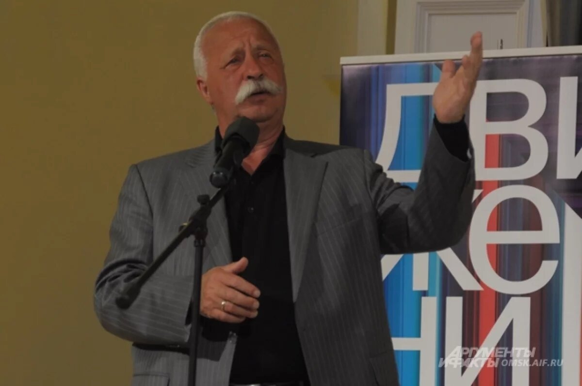    Леонид Якубович рассказал, как обманом получил трехкомнатную квартиру