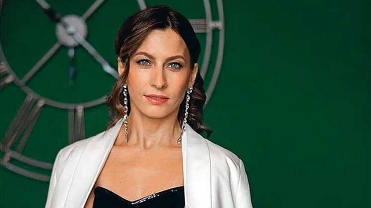    ИЗ ЛИЧНОГО АРХИВА Бизнес-консультант по управлению продажами для фешен-брендов, экс-управляющая региональными продажами «Nike Россия» Дания Ткачева: «Все компании, начинающие бизнес, одержимы идеей сделать уникальный продукт»