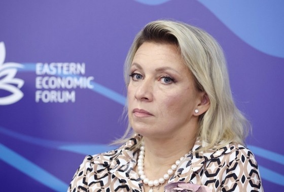    Мария Захарова