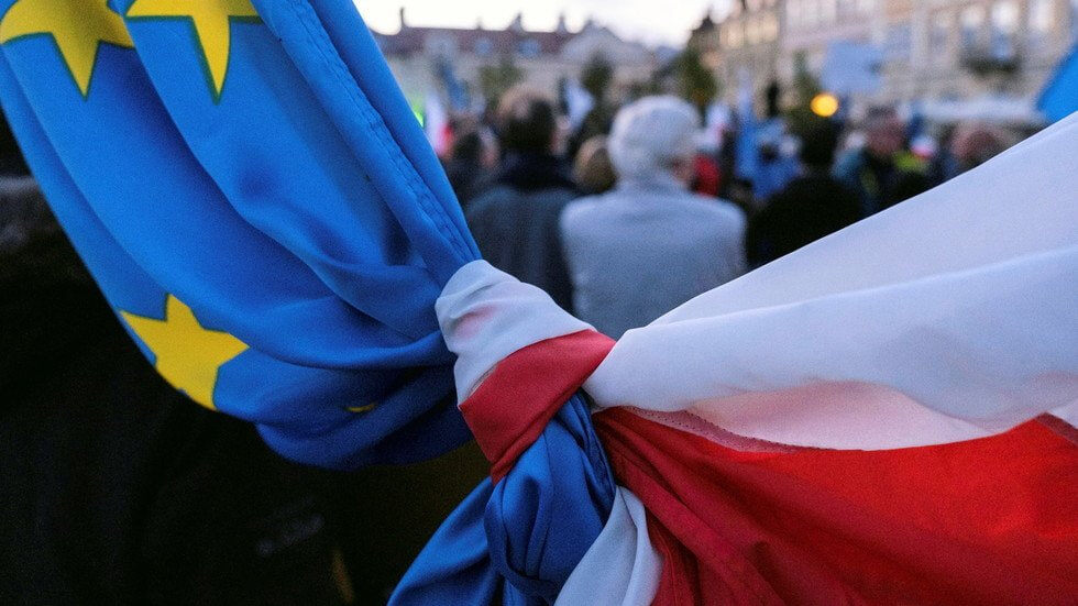 Брачные узы Польши и ЕС