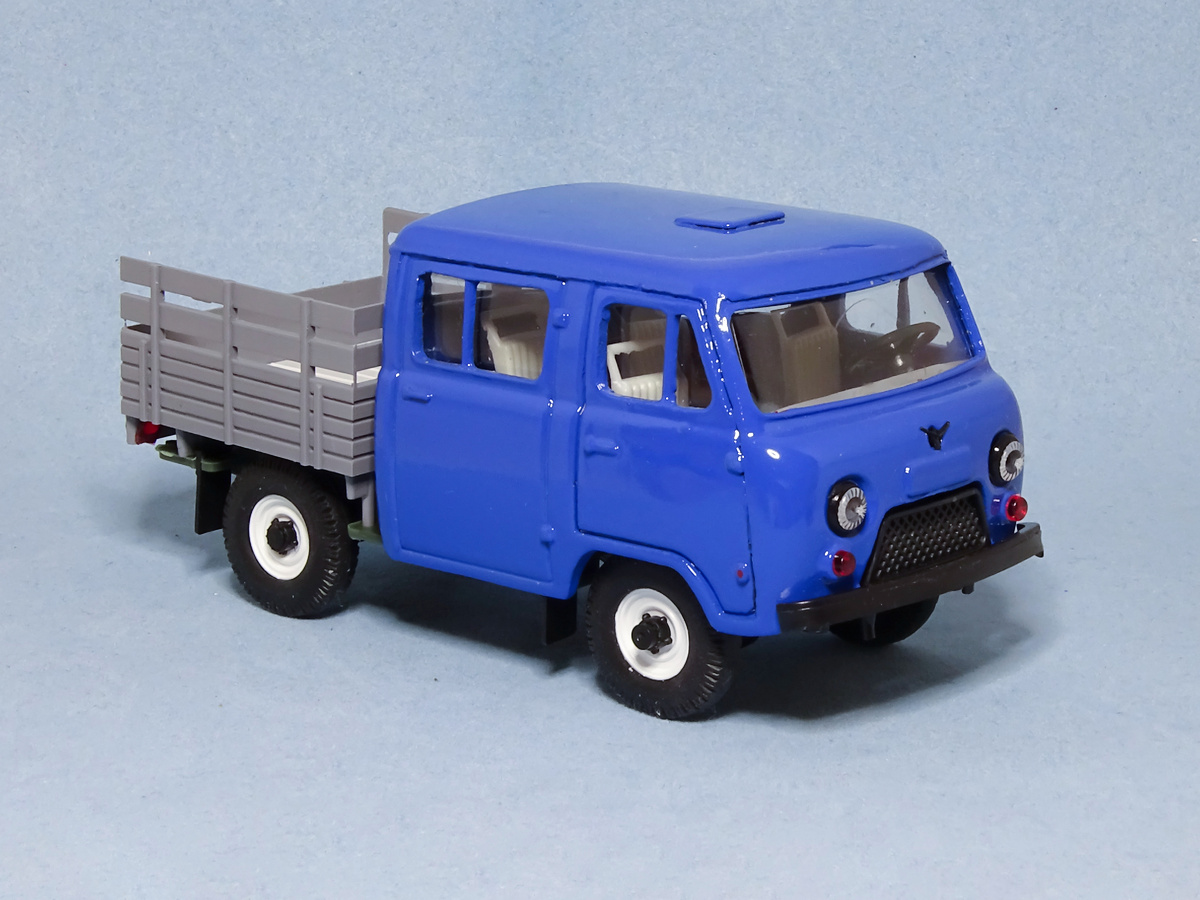 Рис. 2. Модель автомобиля УАЗ-39094 «Фермер