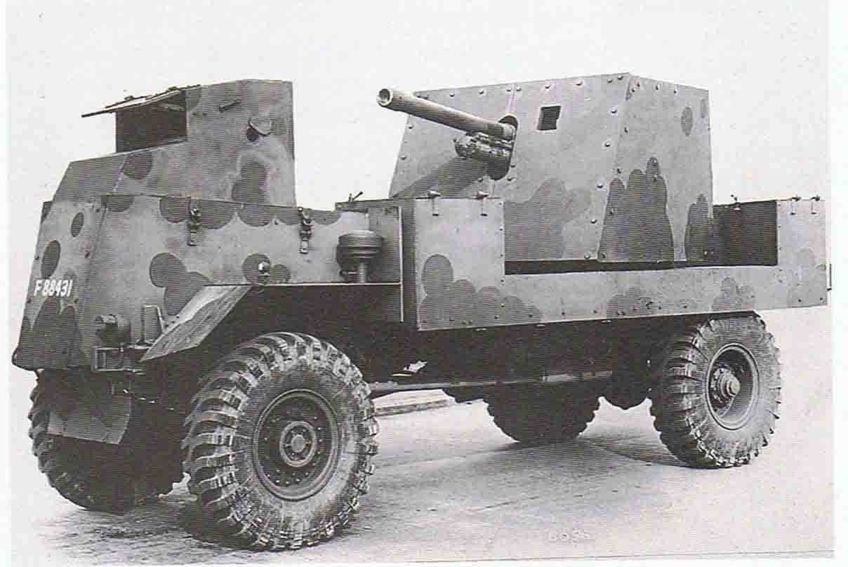 Колёсная противотанковая САУ "Deacon" собственной персоной. Фотография в свободном доступе.