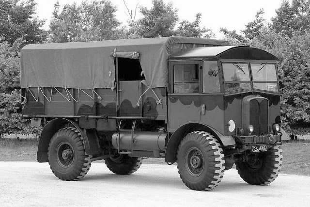 Артиллерийский тягач "Matador". Фотография в свободном доступе.