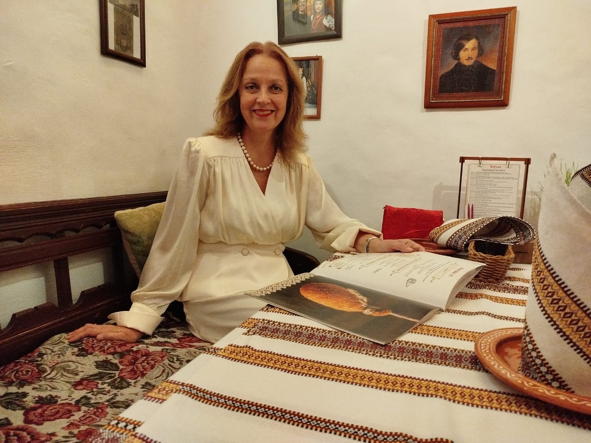 Костюмчик Личи прикупила для данного случая 