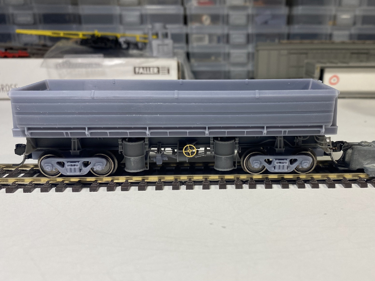 Модель думпкара 32-6982 в масштабе 1:87 