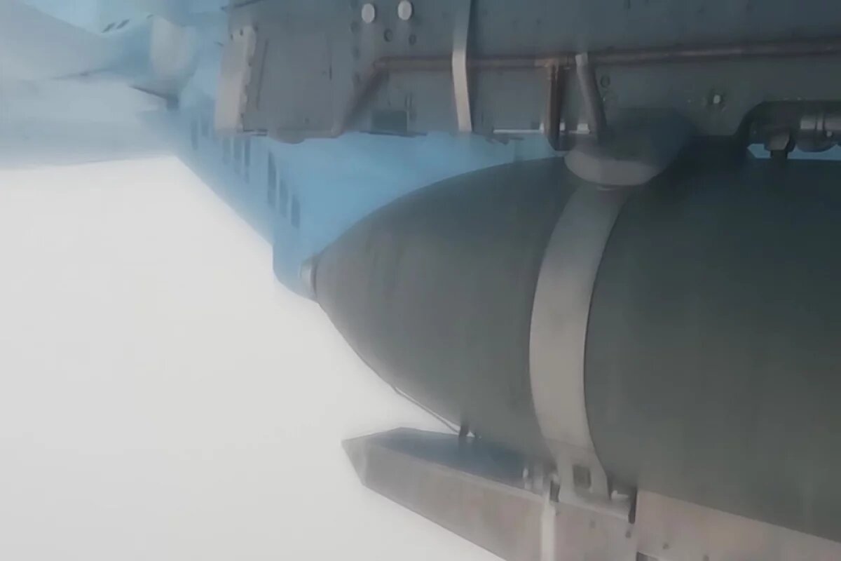    В Курахово в результате удара российского Су-34 ВСУ потеряли взвод солдат