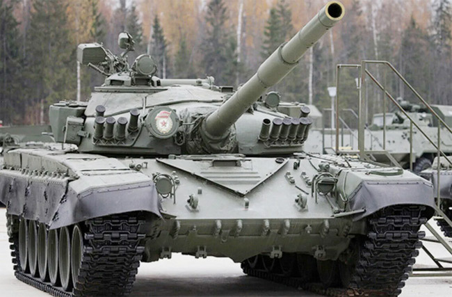 Танк Т-72 в различных модификациях стоит на вооружении ряда стран и неплохо зарекомендовал себя в боевых действиях