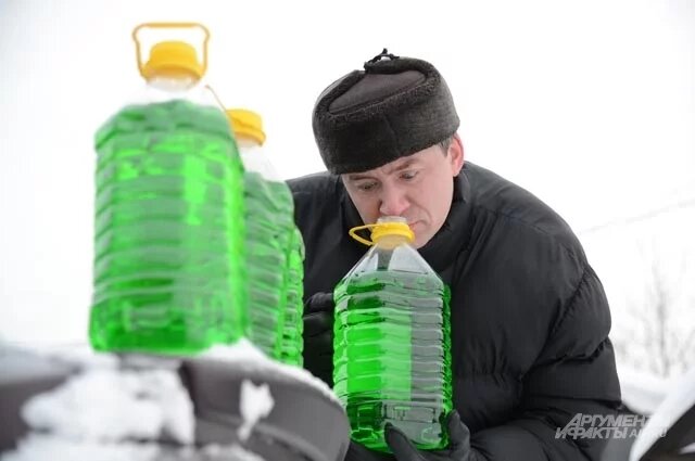    Как должна пахнуть качественная незамерзайка?