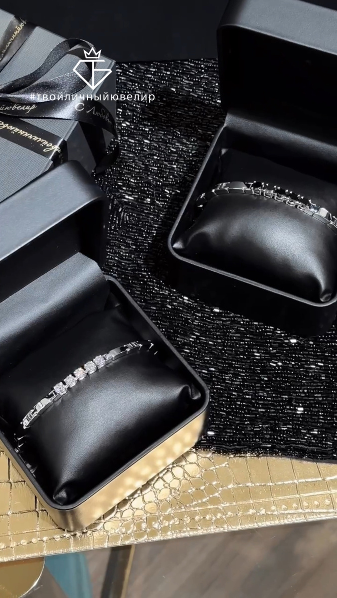 Парные браслеты владелицы бренда #ТВОЙЛИЧНЫЙЮВЕЛИР с гравировкой памятных дат пары 