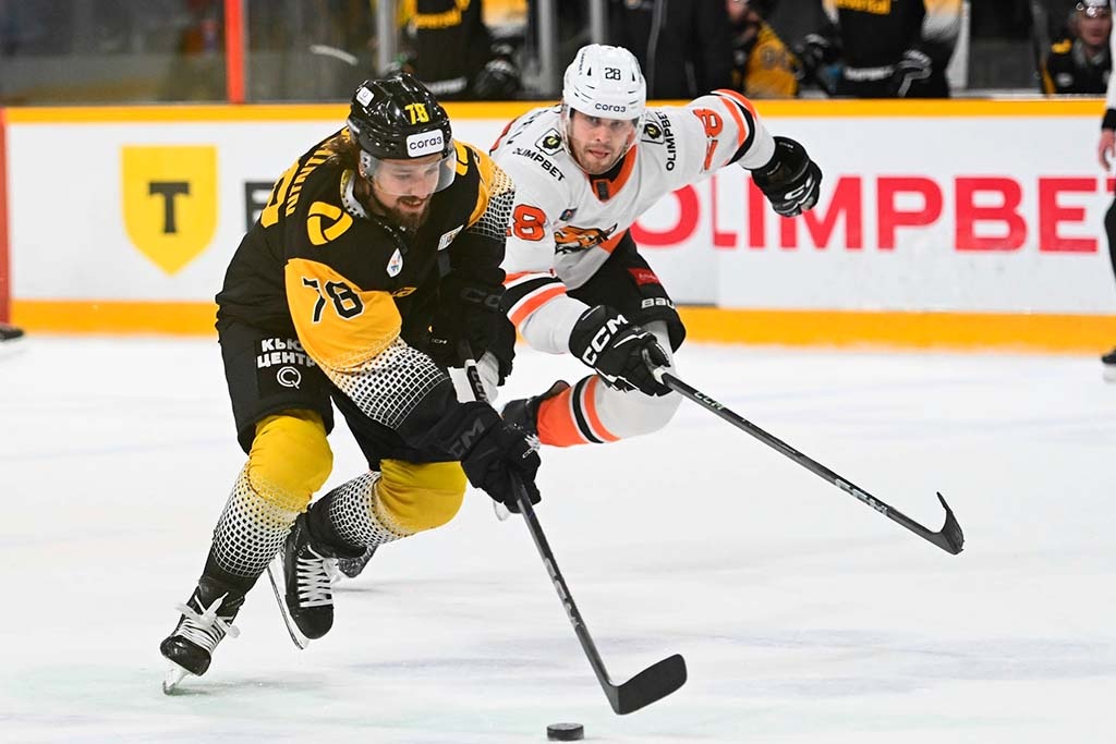    Матч прошел 27 октября в Ледовом дворце и завершился счетом 3:0 в пользу хозяев площадки.