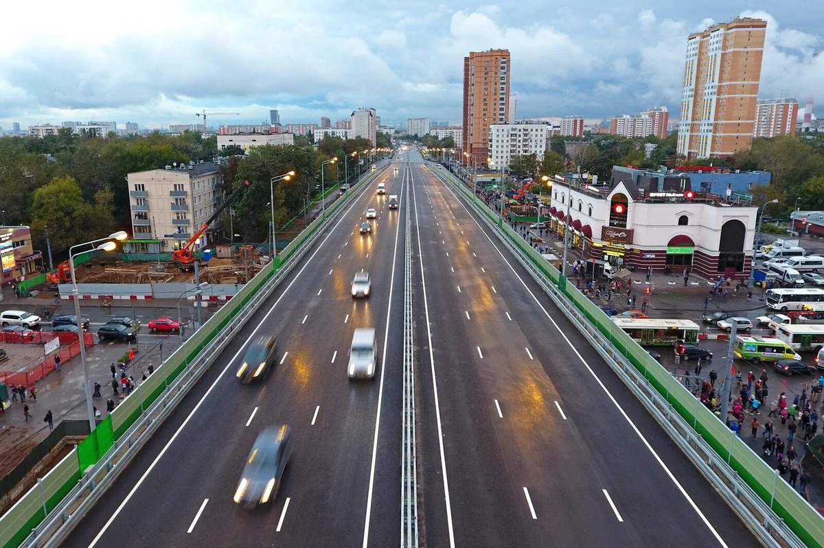 Добро пожаловать на Щёлковское шоссе - трассу, где можно в процессе "движения" постареть лет так на 20