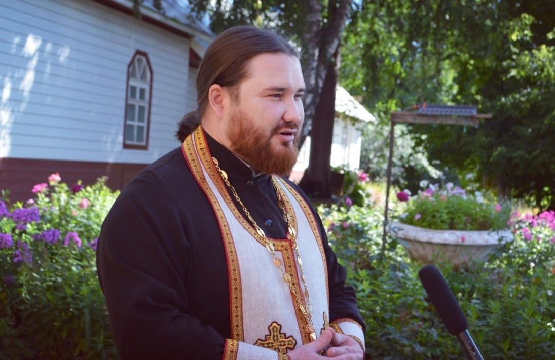 Пётр Гурьянов — протоиерей, настоятель храма в честь иконы Божьей Матери «Всецарица» (г. Димитровград).