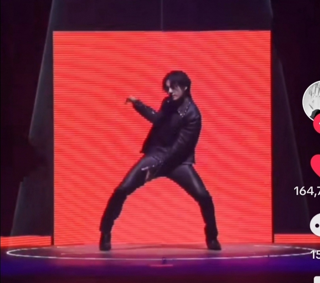 Кто-нибудь видел что-нибудь... Забыла вопрос. 