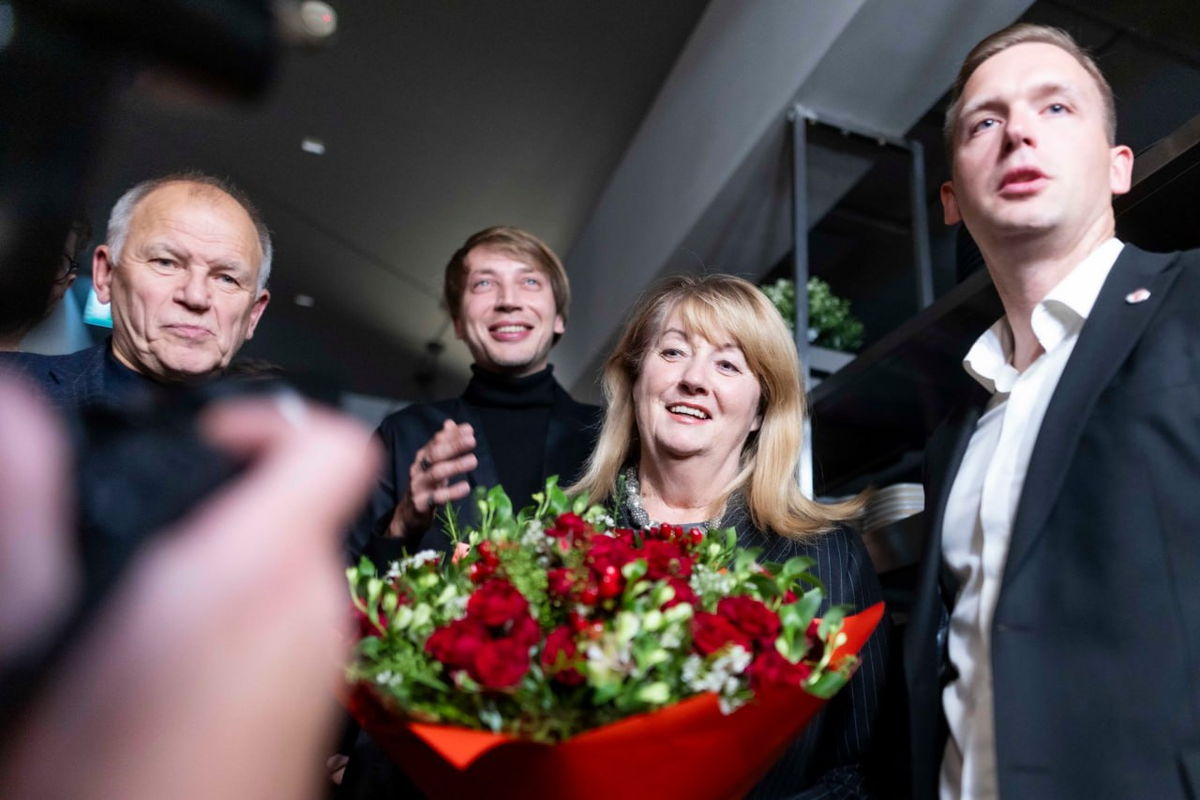 Глава соцдемов назвала победу партии исторической