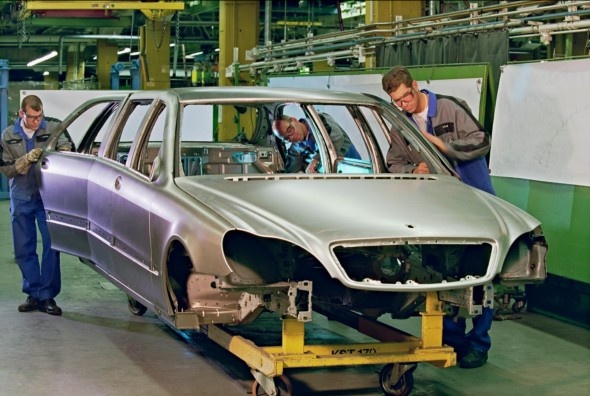 Процесс сборки Mercedes-Benz Pullman