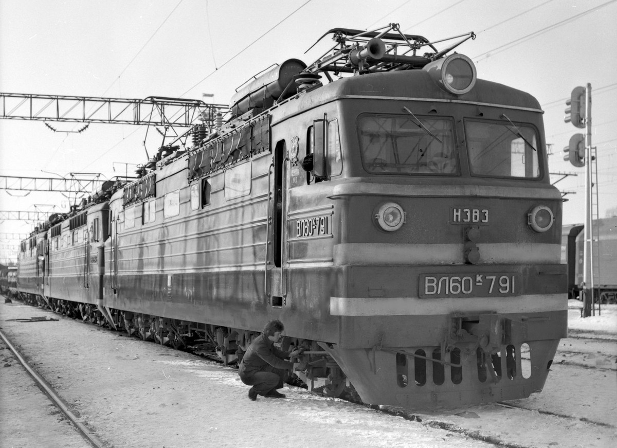 ВЛ60
