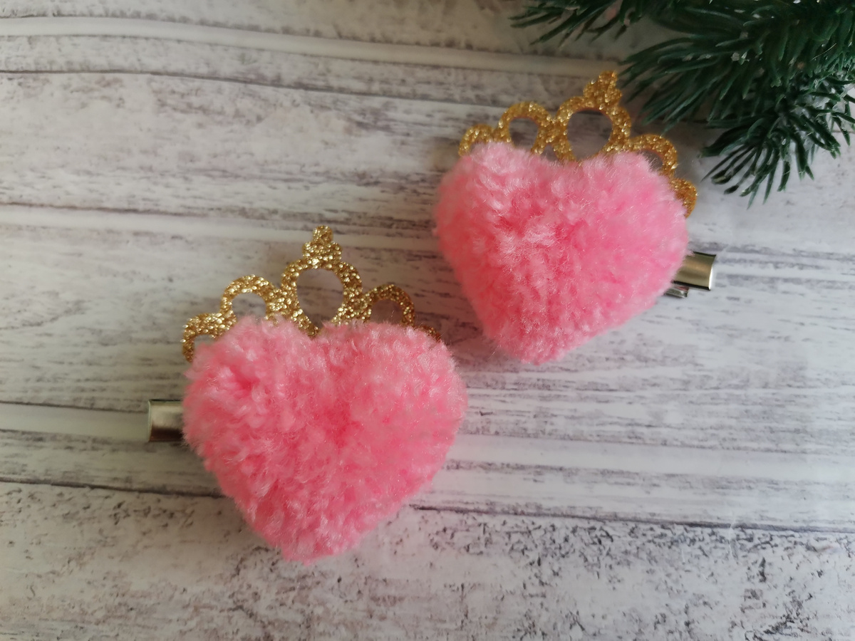 Пушистые заколочки