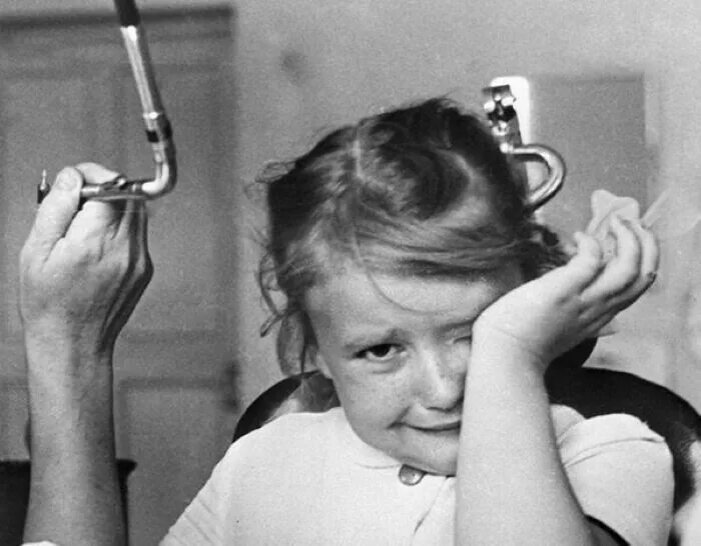 Люди рассказали, каким был самый большой обман в их детстве!