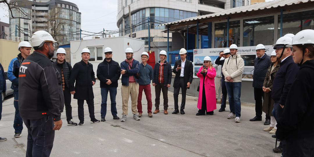 «Я буду сюда ходить каждый день!» Союз предпринимателей впервые на стройплощадке культурно-образовательного комплекса