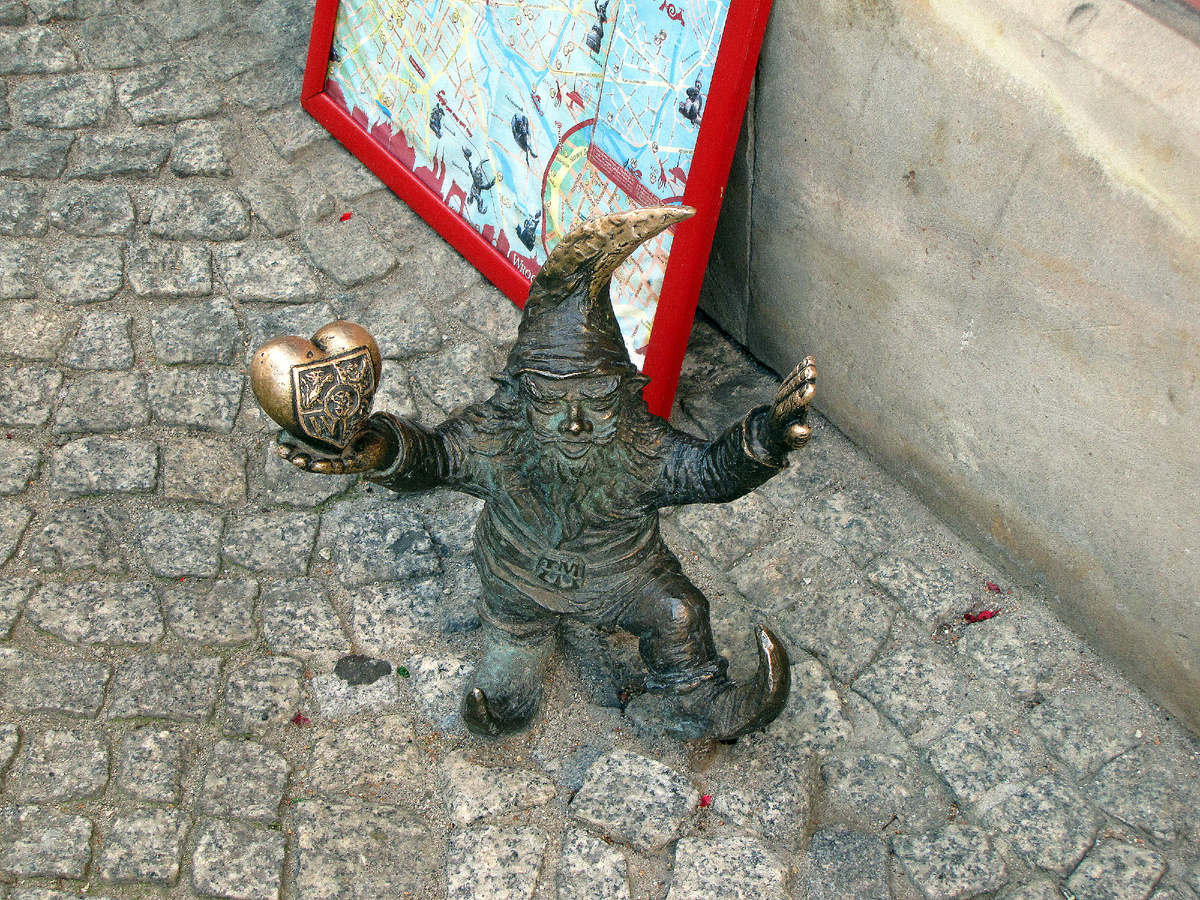 Гномы во Вроцлаве. Листайте галерею