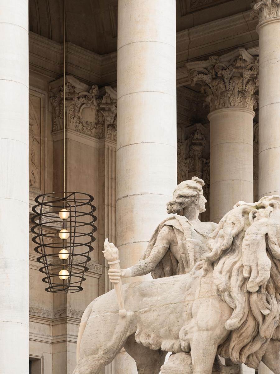 Project: BeursBourse  | Arhitecture: Bureau d’Etudes en Architectures Urbaines & Popoff architectes & Robbrecht en Daem architecten | Photo: Sébastien Bez | Geo: Bruxelles, BE