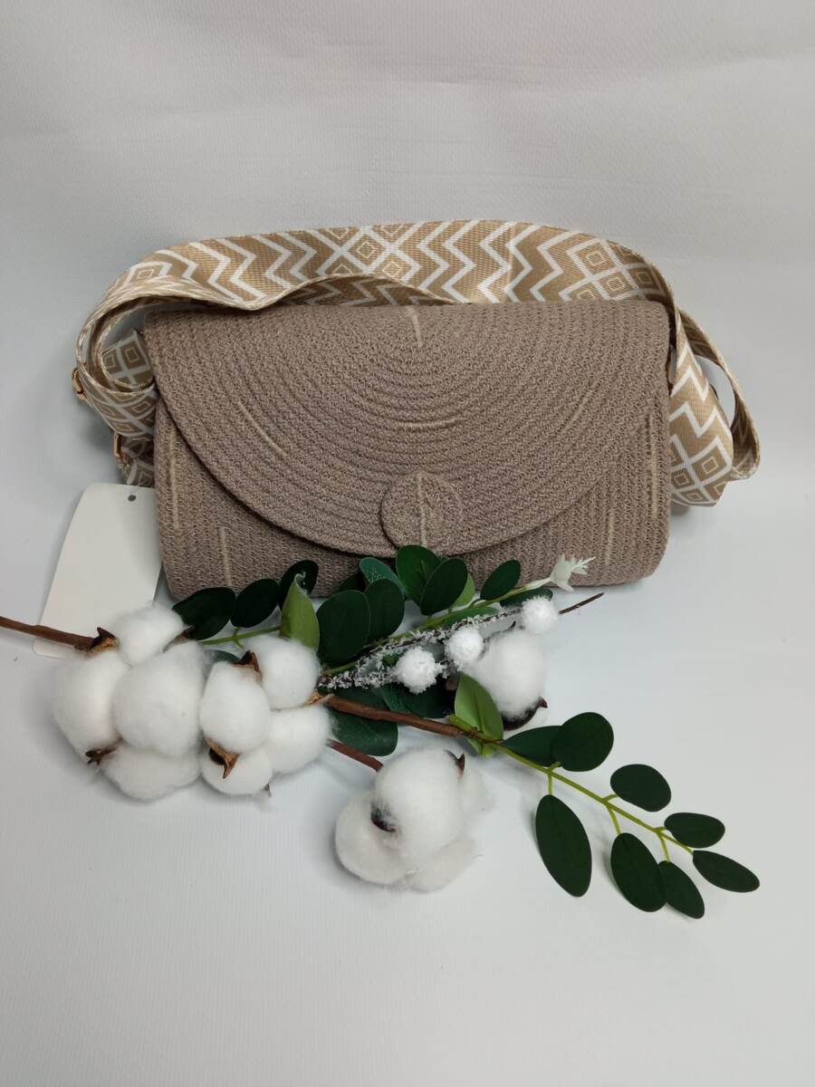 Сумочка из хлопкового шнура