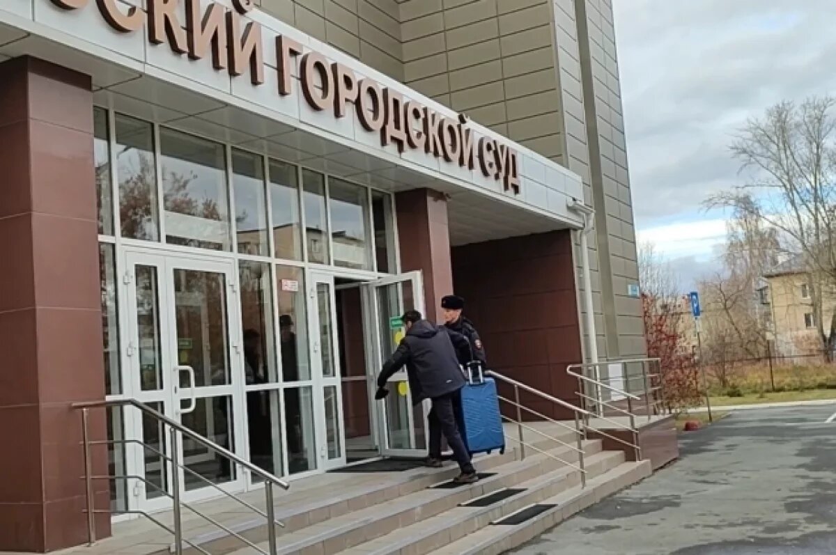    В Миассе оштрафовали мигрантов-нарушителей во время рейда на стройках