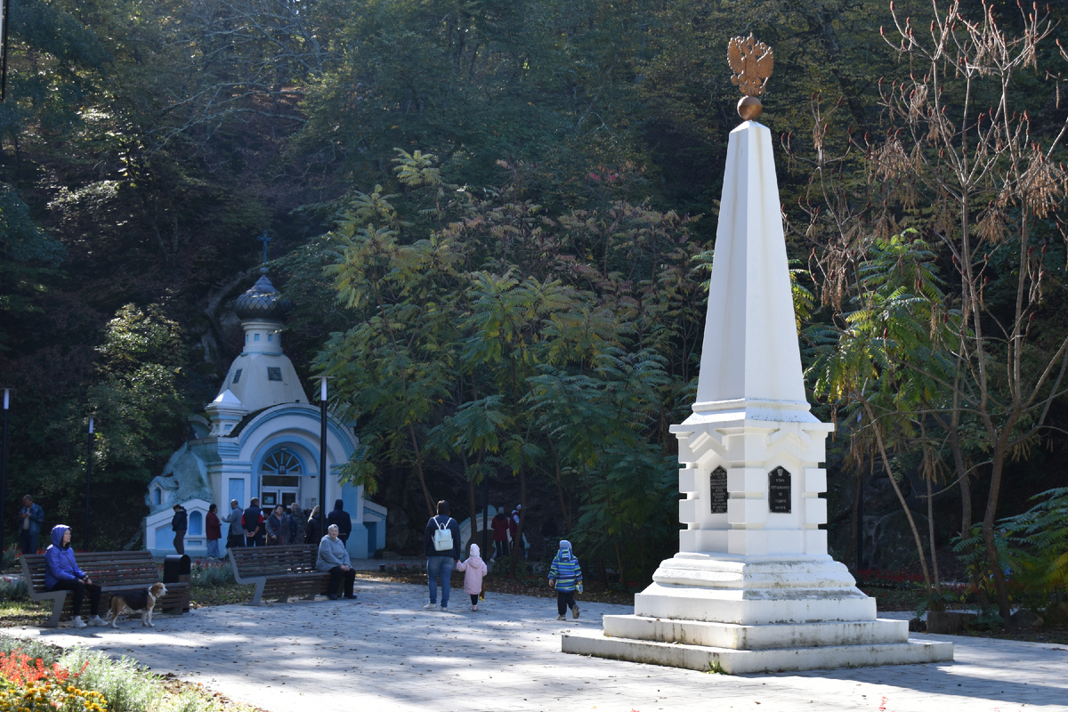 Основателям санатория