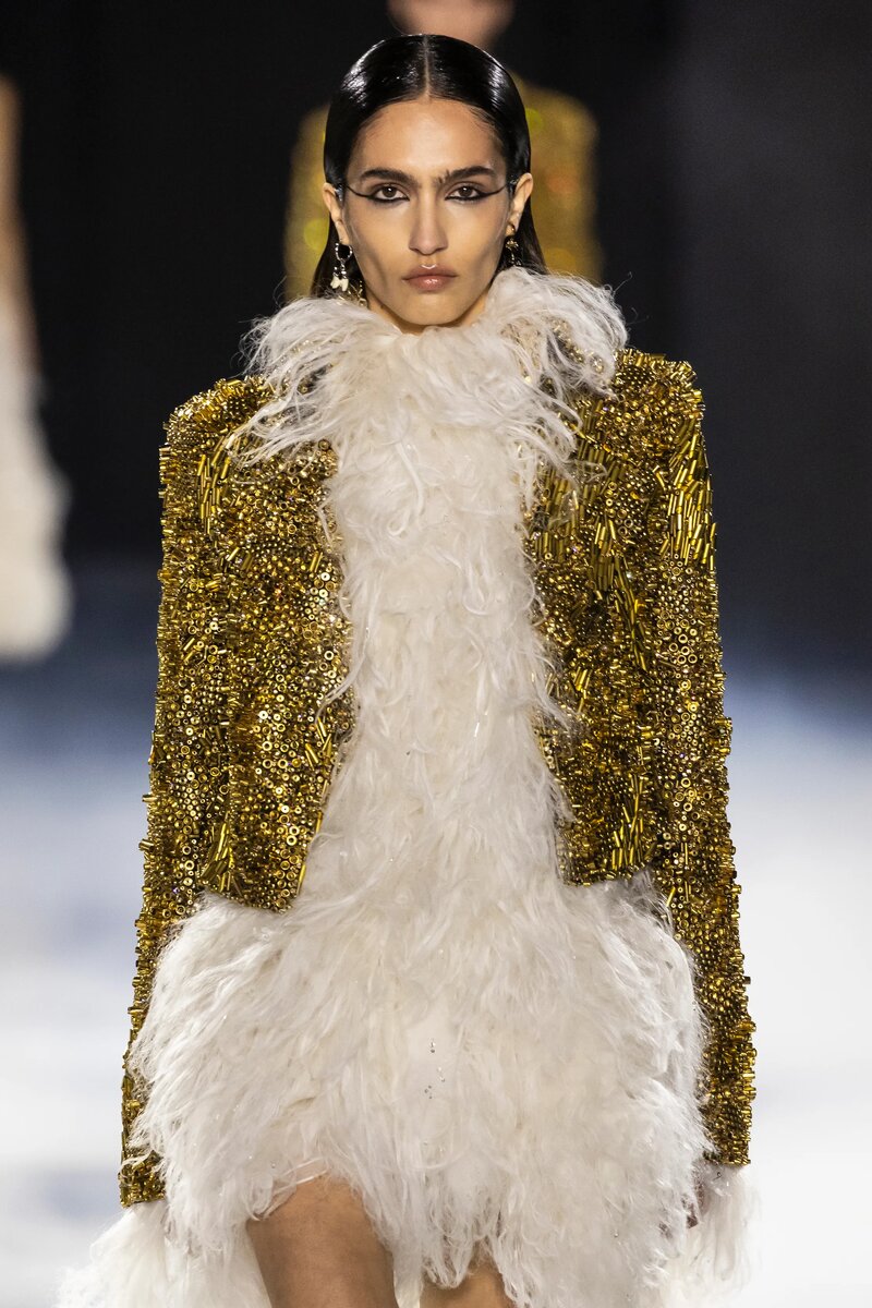 Alexander McQueen весна 2025