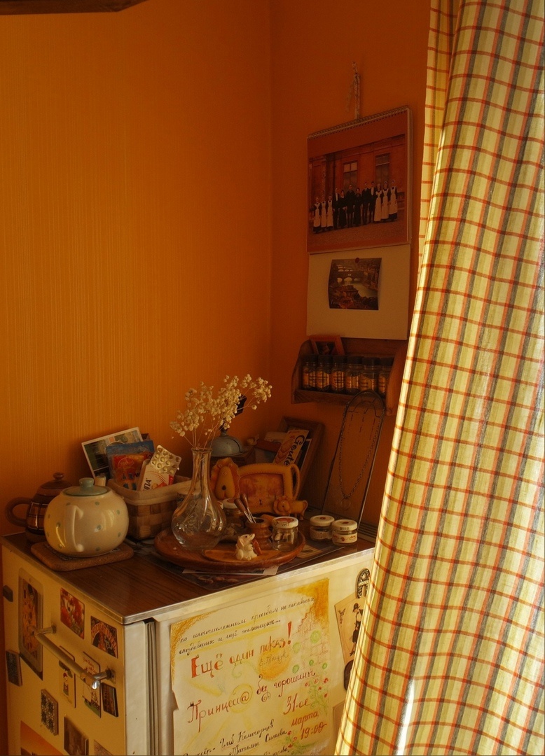 листать галерею