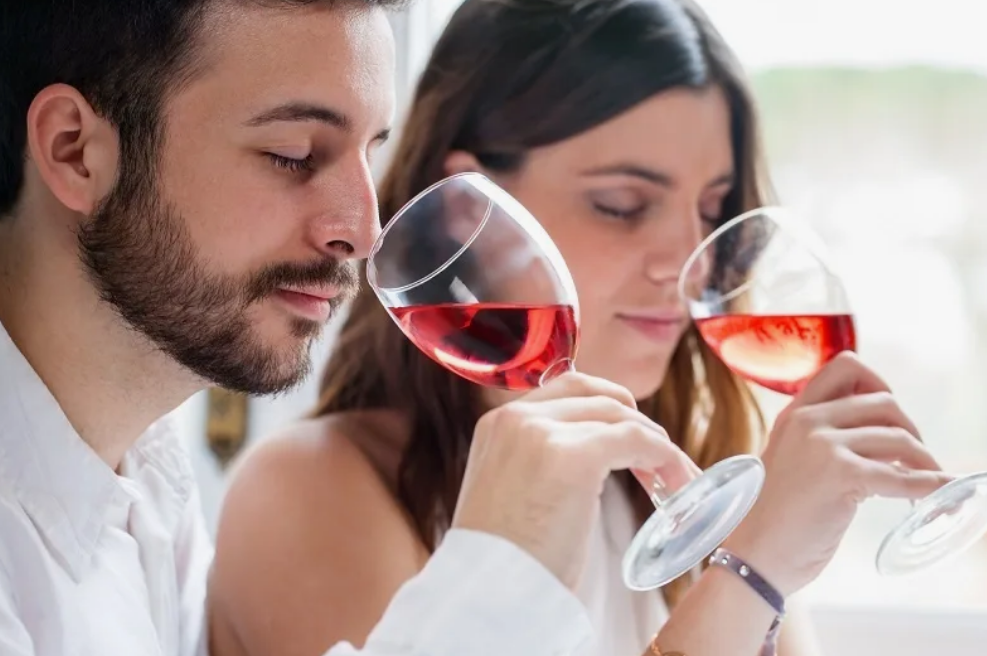 Пить вино - это тоже искусство!