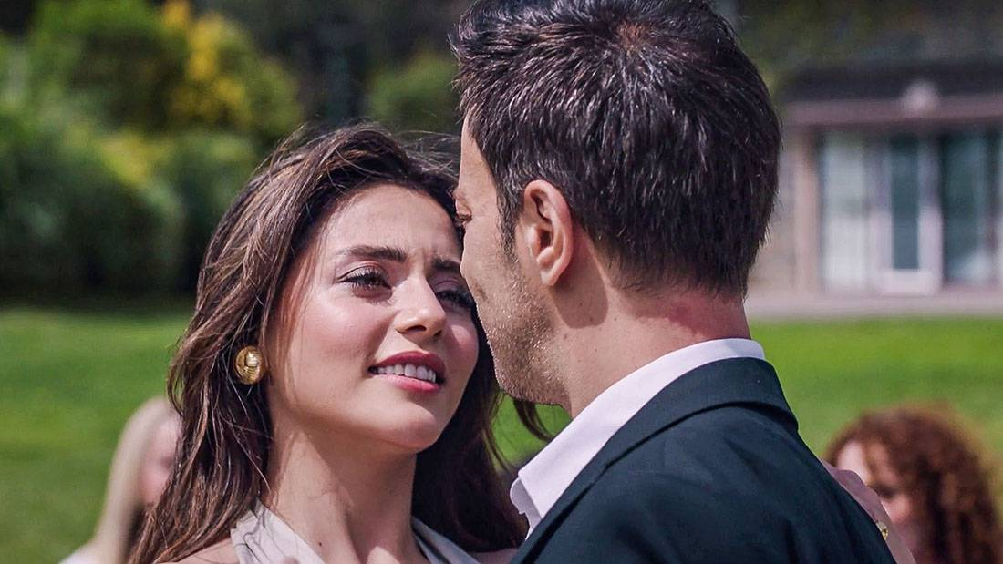 «Клюквенный щербет» (сериал, 2022–2024)