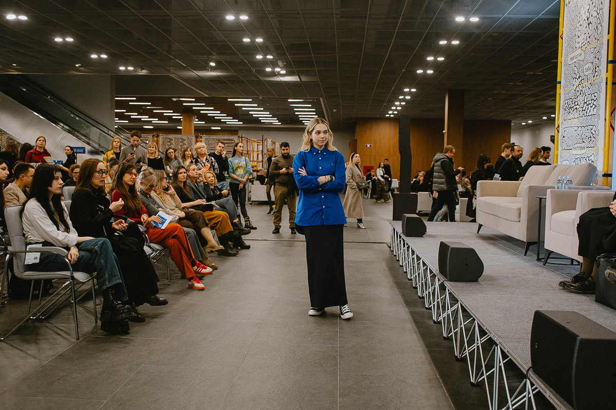    Юлия Крюкова