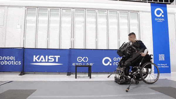   Exoskeleton Lab @ KAIST / YouTube
