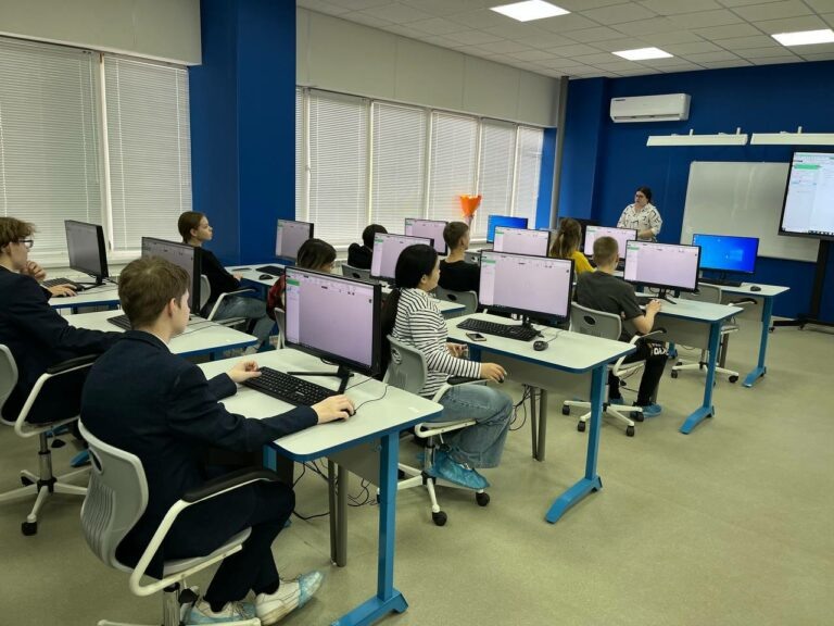    «Билет в будущее»: Орский колледж знакомит школьников с отраслевыми профессиями Белов Михаил Александрович