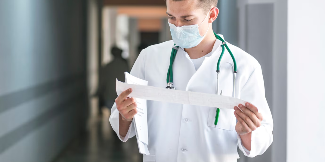 Как понять, законно ли мне урезали надбавки? Инструкция для медработников