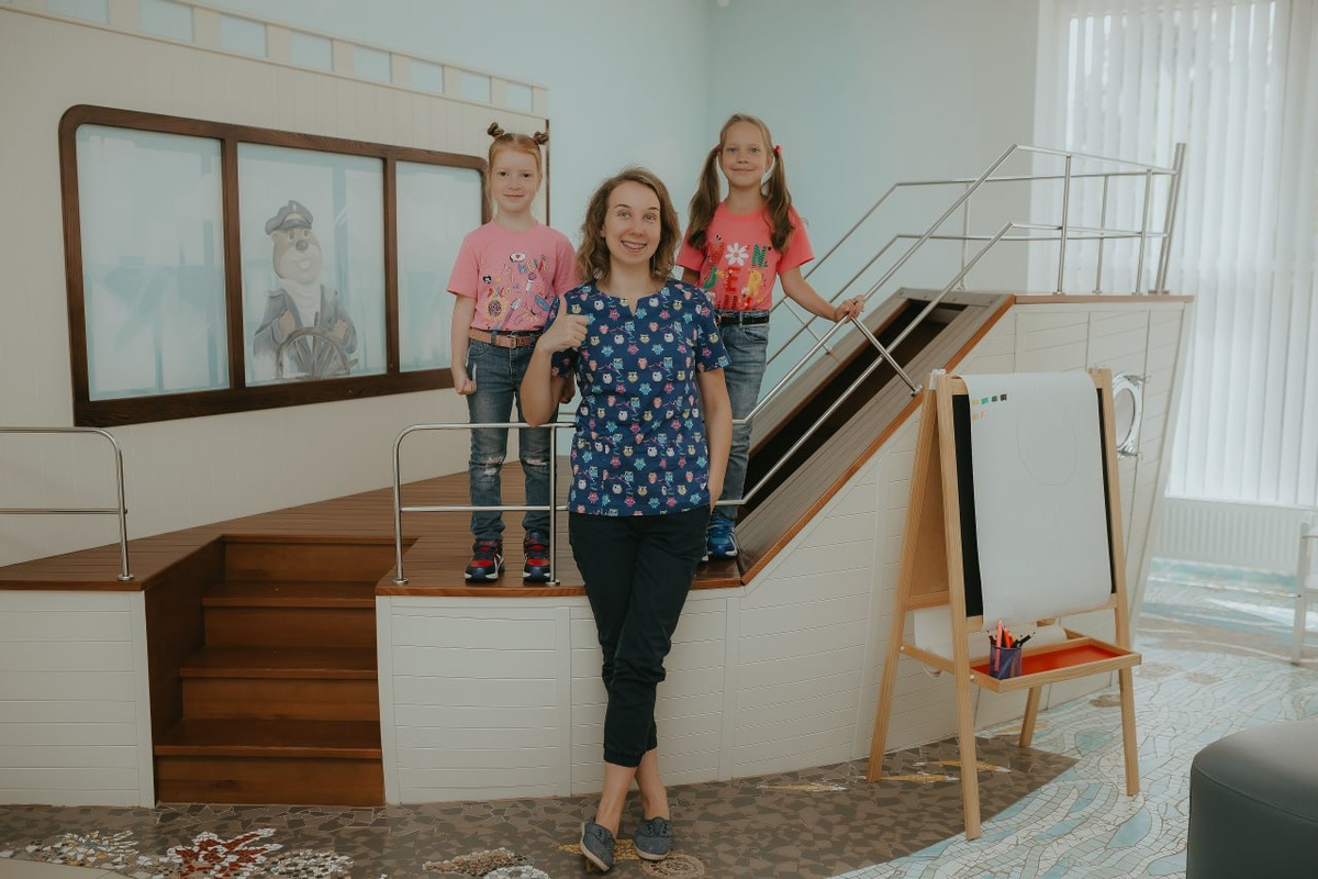 У Анастасии Сергеевны Люкшиной особый подход детям, благодаря которому они с радостью приходят на лечение.
