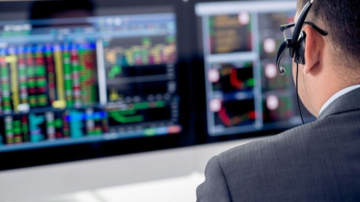 Как брокеры могут использовать высокую волатильность в мошеннических схемах?