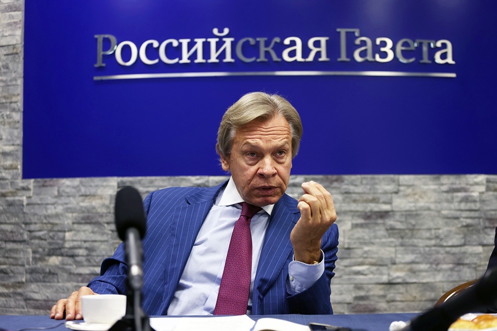    Алексей Пушков: Если Америка такая "умная" страна, то как, объясните мне, одним из двух главных кандидатов в президенты может быть Камала Харрис. / Сергей Михеев/РГ