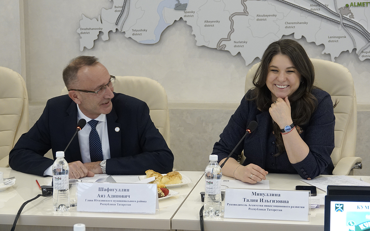 «Муниципальный час», посвященный Ютазинскому району, прошел в Агентстве инвестиционного развития РТ. Фото: пресс-служба АИР РТ