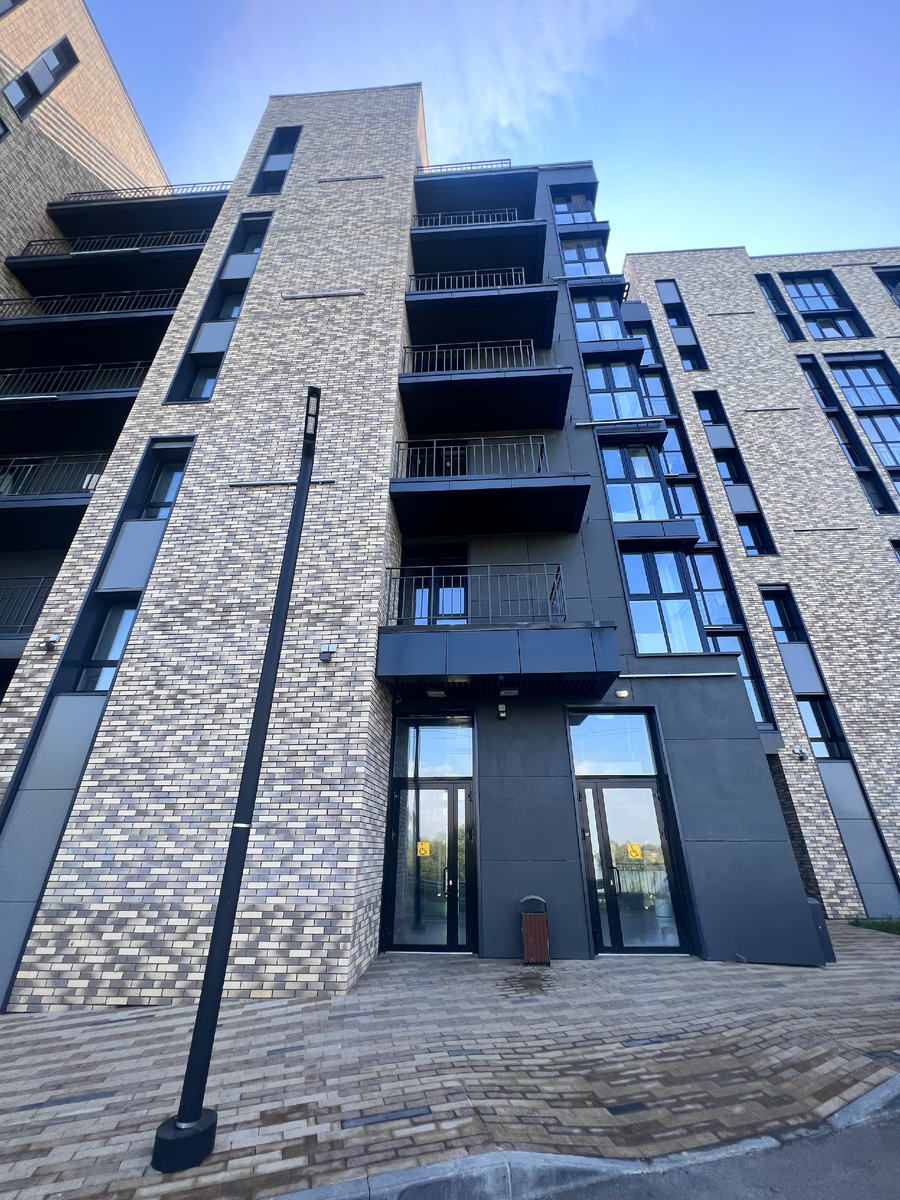 ПОДЬЕЗД В ЖК АЛТЫН ЯР